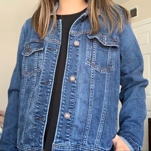 American Eagle Denim Jacket 🌀